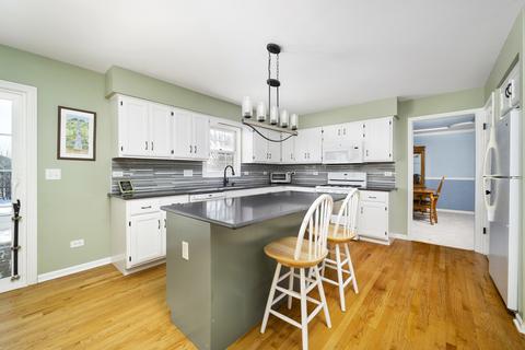 15931 Fairfield Dr, Plainfield, IL 60586 photo 8