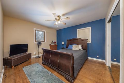 2266 Lowry St, Aurora, IL 60506 photo 17