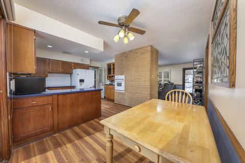 2266 Lowry St, Aurora, IL 60506 photo 15