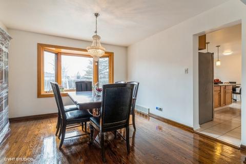 1905 E Seneca Ln, Mount Prospect, IL 60056 photo 8