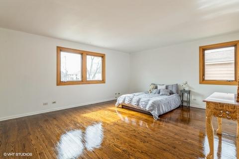 1905 E Seneca Ln, Mount Prospect, IL 60056 photo 10