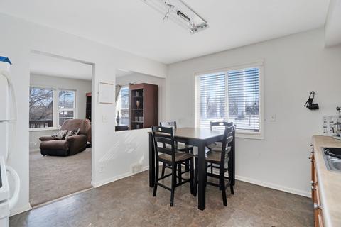 711 E Main St, Plano, IL 60545 photo 7