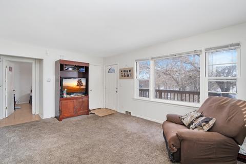 711 E Main St, Plano, IL 60545 photo 5