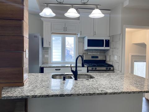 820 Bowditch Ave, Aurora, IL 60506 photo 9