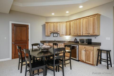 9350 E Falling Waters Dr, Burr Ridge, IL 60527 photo 23