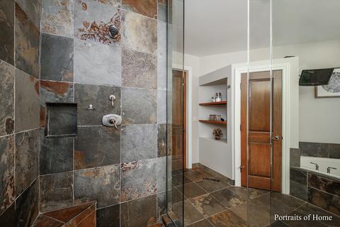 9350 E Falling Waters Dr, Burr Ridge, IL 60527 photo 17
