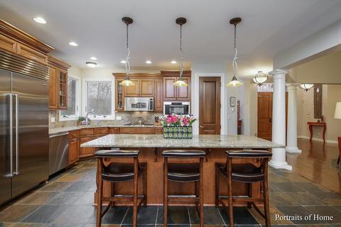 9350 E Falling Waters Dr, Burr Ridge, IL 60527 photo 7