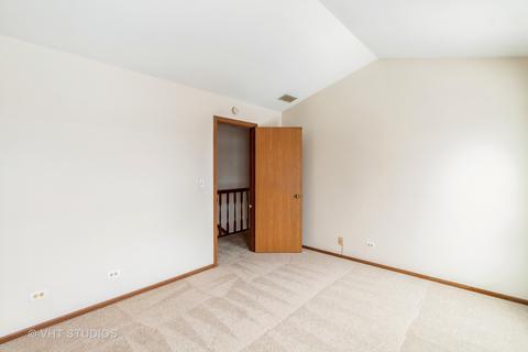 5602 Tinder Dr #6, Rolling Meadows, IL 60008 photo 10