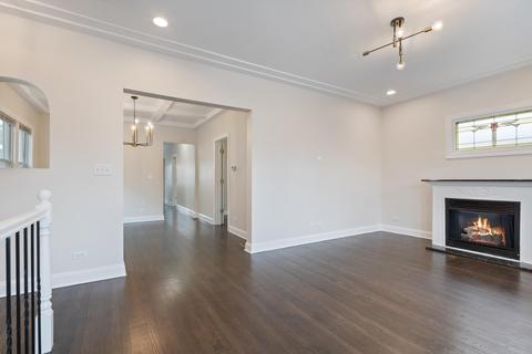 6530 28th St, Berwyn, IL 60402 photo 4