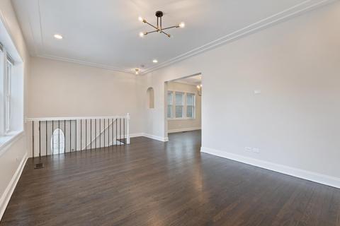 6530 28th St, Berwyn, IL 60402 photo 5