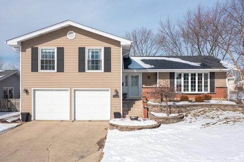 1350 Mayfield Ln, Hoffman Estates, IL 60169 photo 1