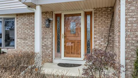 1129 Monroe Dr, Bartlett, IL 60103 photo 2