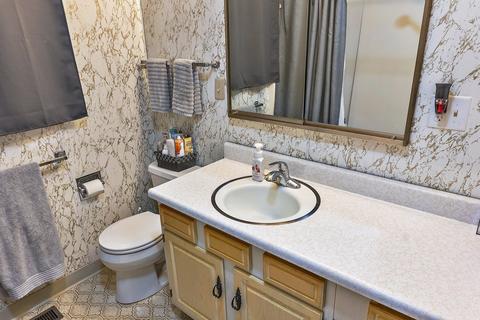 307 E Aemity St, Potomac, IL 61865 photo 26
