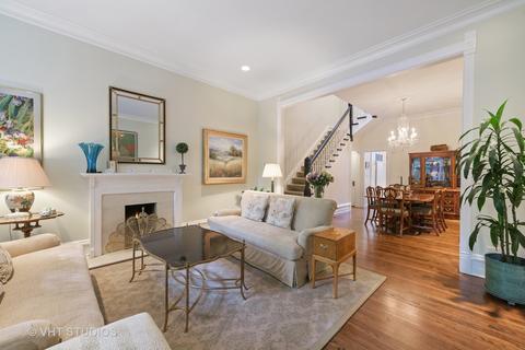 58 Elm St, Chicago, IL 60611 photo 4