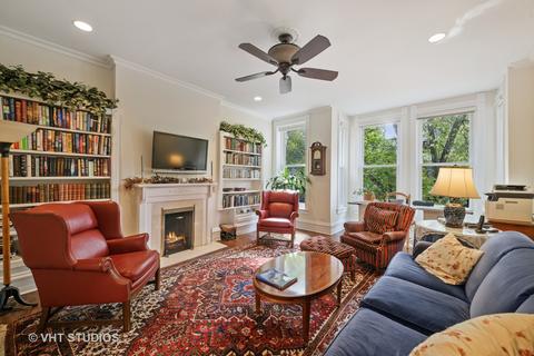 58 Elm St, Chicago, IL 60611 photo 10