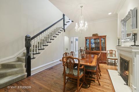 58 Elm St, Chicago, IL 60611 photo 5