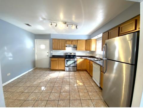 16751 Artesian Ave, Hazel Crest, IL 60429 photo 2
