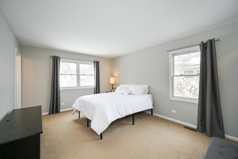 1102 S Gables Blvd, Wheaton, IL 60189 photo 13