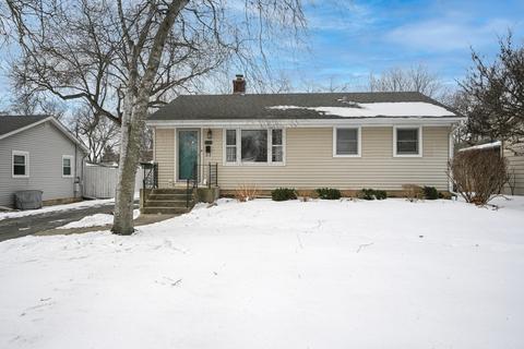 1102 S Gables Blvd, Wheaton, IL 60189 photo 1