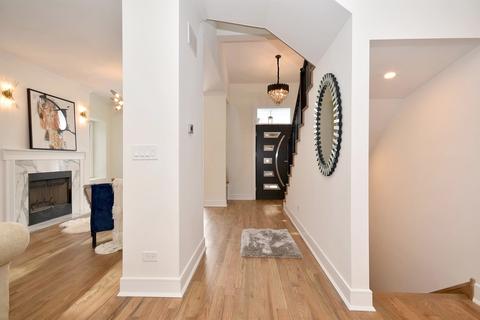 1013 Harvard Ter, Evanston, IL 60202 photo 41