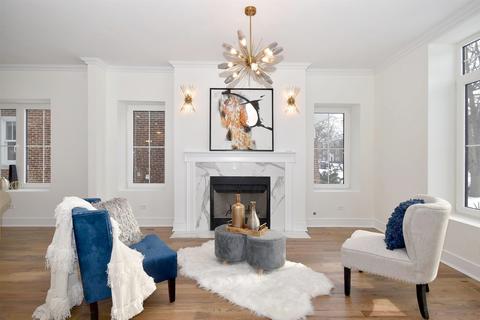 1013 Harvard Ter, Evanston, IL 60202 photo 4