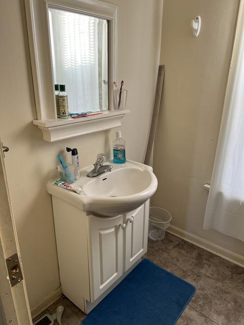 805 S 3rd Ave, Kankakee, IL 60901 photo 5