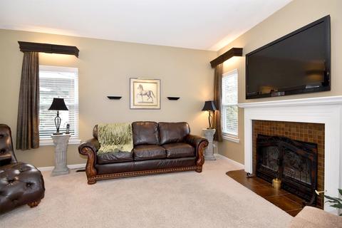 1352 Northgate Ct, Bartlett, IL 60103 photo 10