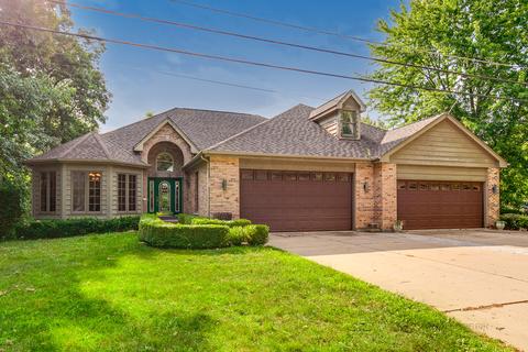 701 S Emerald Dr, Mchenry, IL 60051 photo 1