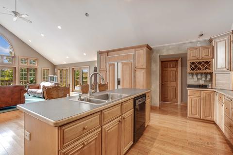 701 S Emerald Dr, Mchenry, IL 60051 photo 16