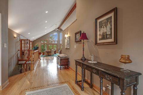 701 S Emerald Dr, Mchenry, IL 60051 photo 5