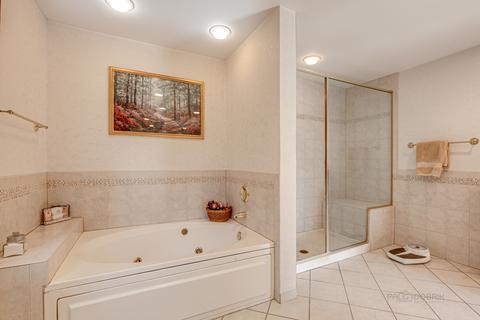 701 S Emerald Dr, Mchenry, IL 60051 photo 18