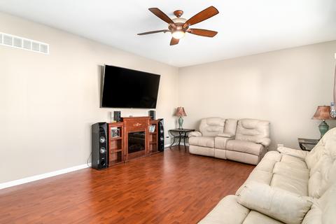 1817 Oleander Dr, Plainfield, IL 60586 photo 5