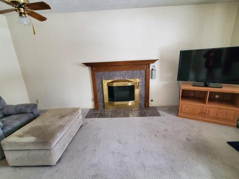 306 Hillside Ln, Bloomington, IL 61701 photo 22