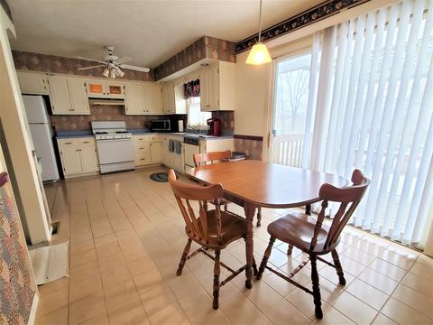 306 Hillside Ln, Bloomington, IL 61701 photo 5