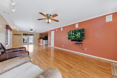333 E Seminary Ave, Onarga, IL 60955 photo 5