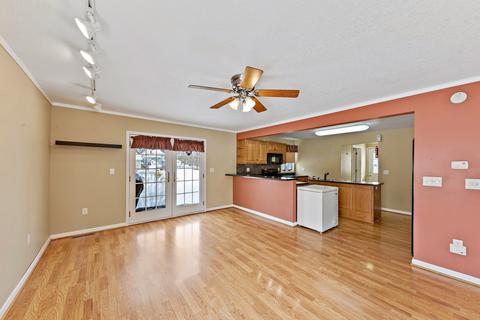 333 E Seminary Ave, Onarga, IL 60955 photo 6