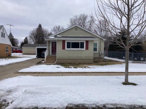 76 E Jackson St, Oswego, IL 60543 photo 1