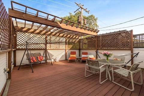3003 N Oakley Ave, Chicago, IL 60618 photo 38