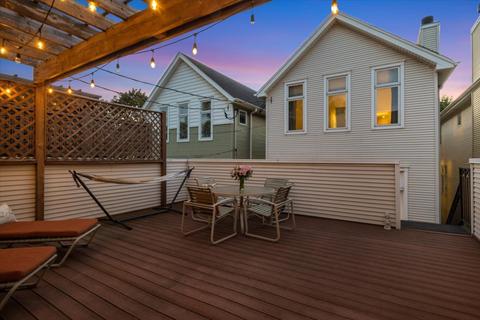 3003 N Oakley Ave, Chicago, IL 60618 photo 39