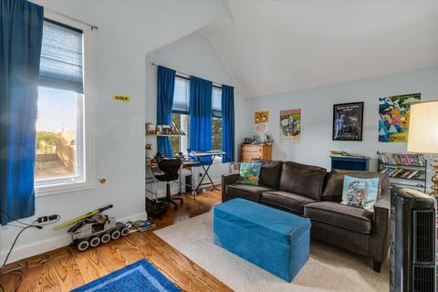 3003 N Oakley Ave, Chicago, IL 60618 photo 25