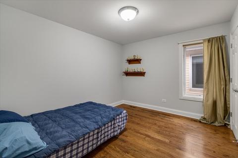3003 N Oakley Ave, Chicago, IL 60618 photo 24