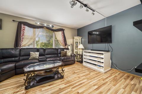 1403 Baltz Dr, Joliet, IL 60431 photo 5