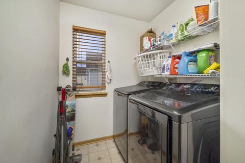 1403 Baltz Dr, Joliet, IL 60431 photo 20