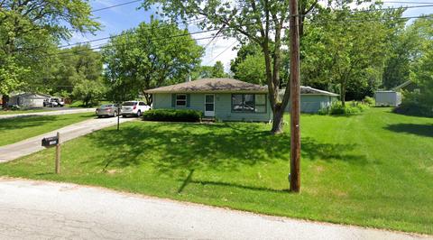 1452 Surrey Rd, Batavia, IL 60510 photo 1