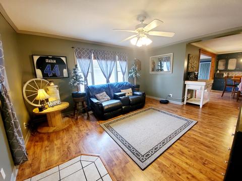 306 N Front St, Danforth, IL 60930 photo 6