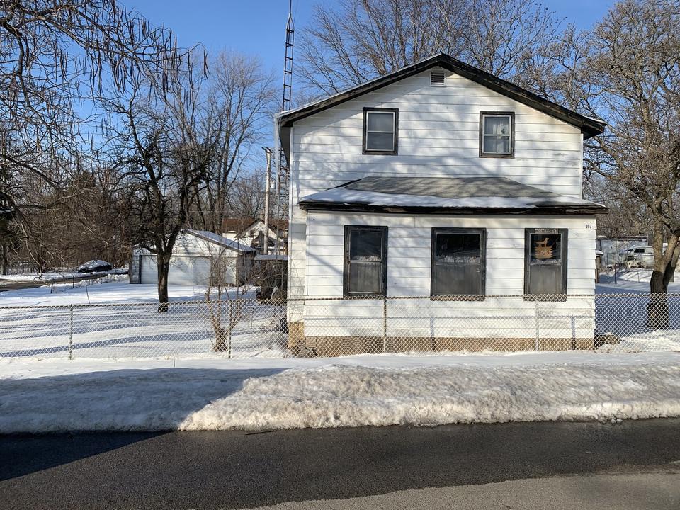 203 Oscar Ave, Joliet, IL 60433 20 Photos MLS