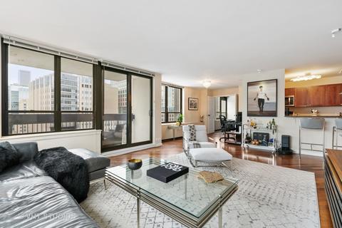 222 E Pearson St #2402, Chicago, IL 60611 photo 6