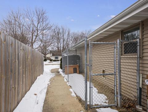 134 Deerpath Dr, Morris, IL 60450 photo 32