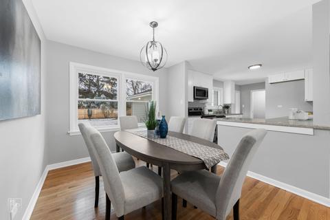725 Pine St, Deerfield, IL 60015 photo 4