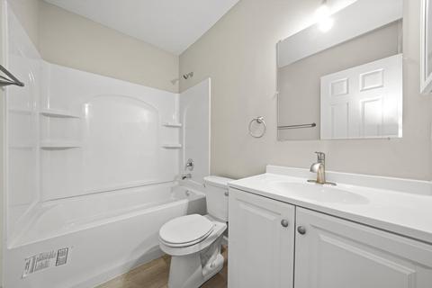 216 Ann St, Elgin, IL 60120 photo 12